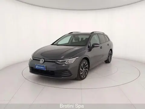 Used VOLKSWAGEN GOLF Hybrid 2021 Ad 