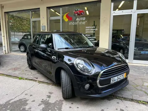 Used MINI ONE Petrol 2019 Ad 