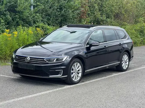 Used VOLKSWAGEN PASSAT Petrol 2016 Ad 