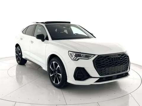 Annonce AUDI Q3 Essence 2024 d'occasion 