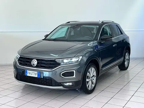 Annonce VOLKSWAGEN T-ROC Essence 2018 d'occasion 