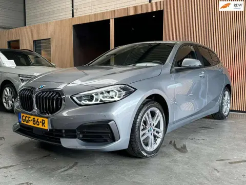 Annonce BMW SERIE 1 Essence 2023 d'occasion 