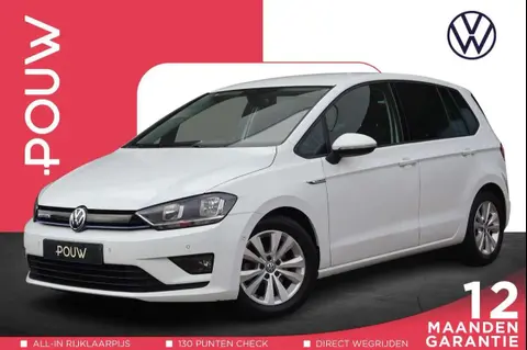 Used VOLKSWAGEN GOLF Petrol 2017 Ad 