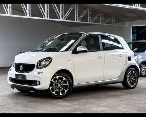 Annonce SMART FORFOUR Essence 2016 d'occasion 