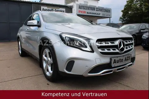 Used MERCEDES-BENZ CLASSE GLA Petrol 2017 Ad 