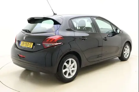 Used PEUGEOT 208 Petrol 2016 Ad 