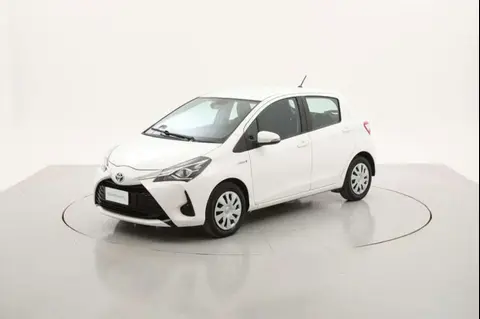 Used TOYOTA YARIS Hybrid 2019 Ad 