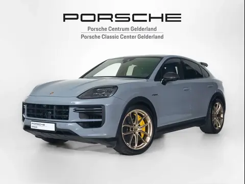 Used PORSCHE CAYENNE Hybrid 2024 Ad 