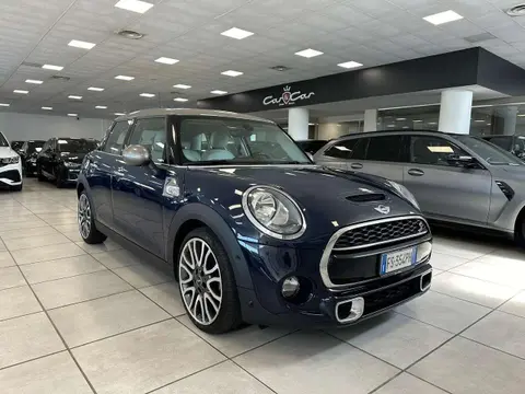 Used MINI COOPER Diesel 2018 Ad 