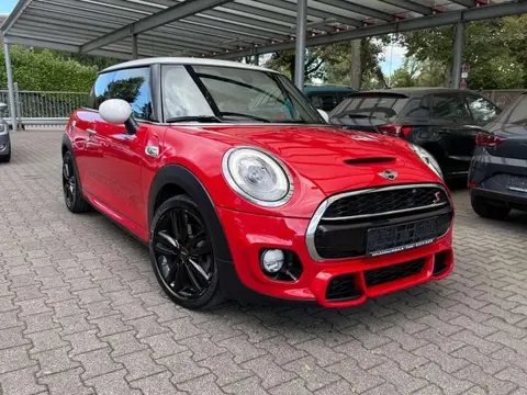 Annonce MINI COOPER Essence 2018 d'occasion Allemagne