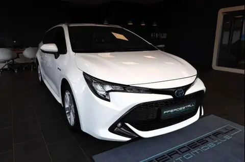 Used TOYOTA COROLLA Hybrid 2021 Ad 