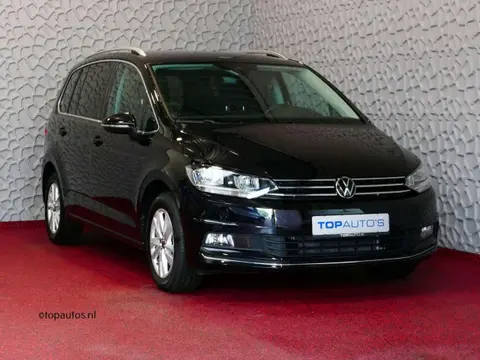 Used VOLKSWAGEN TOURAN Petrol 2023 Ad 