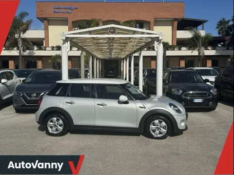 Used MINI COOPER Diesel 2019 Ad 