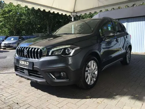 Used SUZUKI SX4 Petrol 2017 Ad 