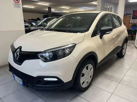 Annonce RENAULT CAPTUR Essence 2016 d'occasion 