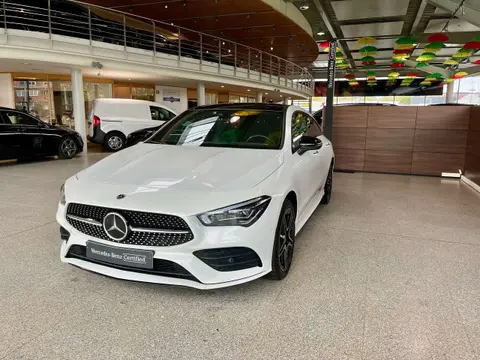 Used MERCEDES-BENZ CLASSE CLA Hybrid 2022 Ad 