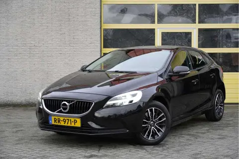 Used VOLVO V40 Petrol 2018 Ad 