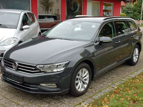 Used VOLKSWAGEN PASSAT Diesel 2019 Ad 