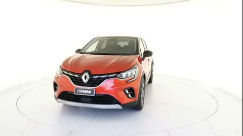 Used RENAULT CAPTUR Hybrid 2023 Ad 