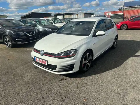 Used VOLKSWAGEN GOLF Petrol 2015 Ad 