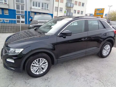 Used VOLKSWAGEN T-ROC Petrol 2019 Ad 