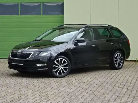 Used SKODA OCTAVIA Petrol 2019 Ad 