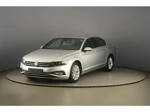 Used VOLKSWAGEN PASSAT Petrol 2020 Ad 