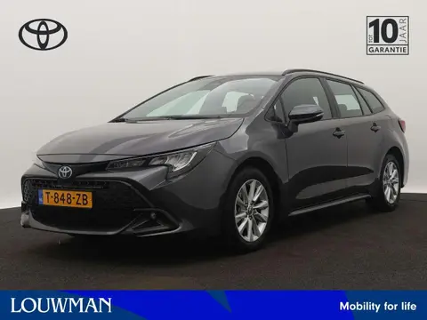 Used TOYOTA COROLLA Hybrid 2023 Ad 