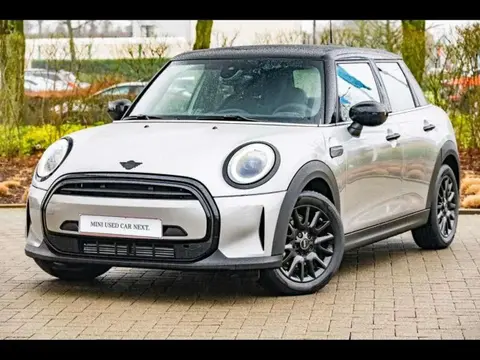 Annonce MINI COOPER Essence 2024 d'occasion 