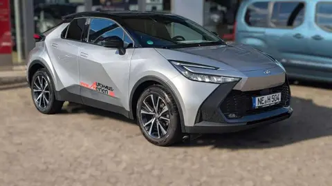 Used TOYOTA C-HR Hybrid 2024 Ad 