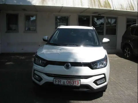 Annonce SSANGYONG TIVOLI Essence 2019 d'occasion 