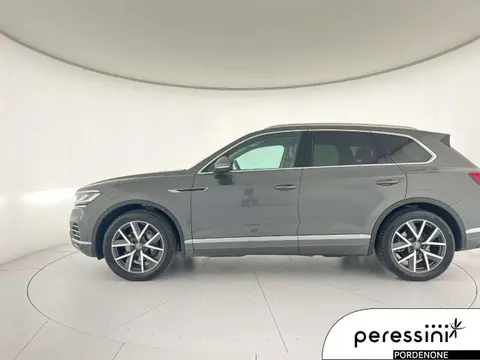 Used VOLKSWAGEN TOUAREG Diesel 2021 Ad 