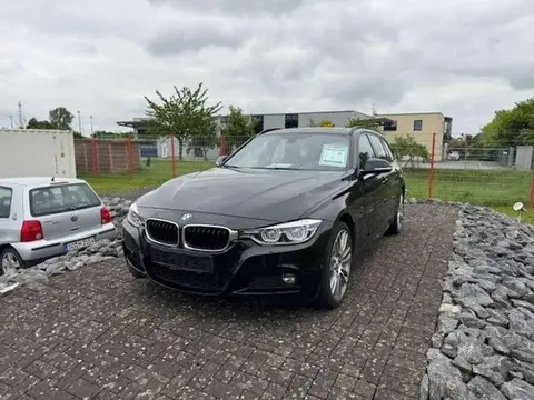 Used BMW SERIE 3 Petrol 2018 Ad 