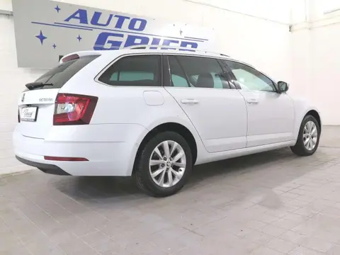 Used SKODA OCTAVIA Petrol 2020 Ad 