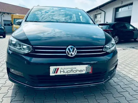 Used VOLKSWAGEN TOURAN Petrol 2020 Ad 