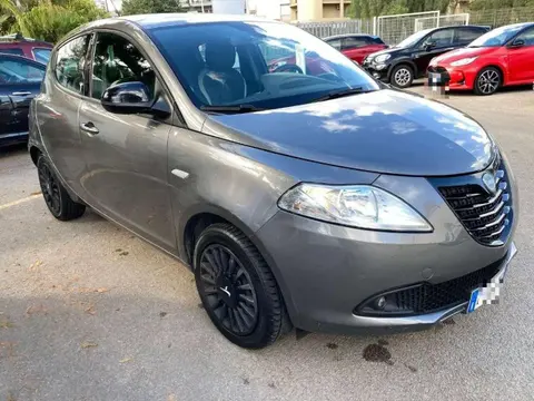 Annonce LANCIA YPSILON Diesel 2015 d'occasion 