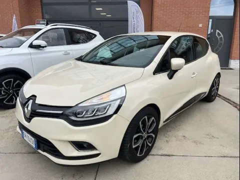 Used RENAULT CLIO Petrol 2017 Ad 