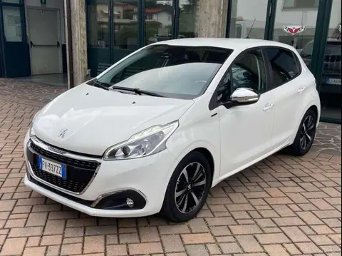 Used PEUGEOT 208 Petrol 2019 Ad 