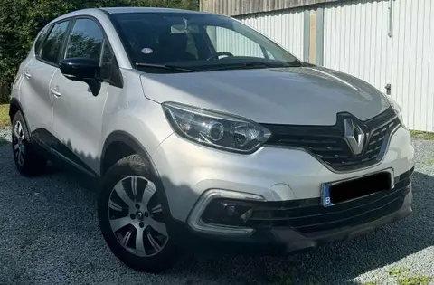 Annonce RENAULT CAPTUR Essence 2018 d'occasion 