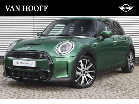 Used MINI COOPER Petrol 2024 Ad 