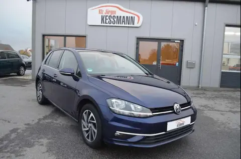 Used VOLKSWAGEN GOLF Petrol 2018 Ad 