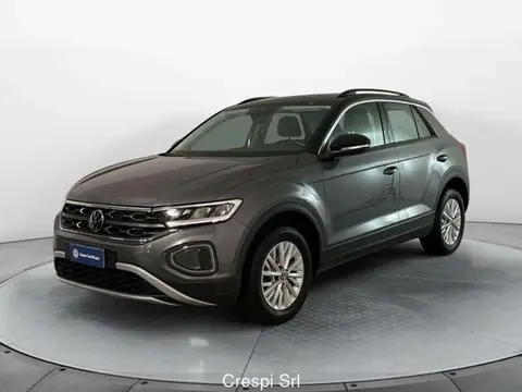 Used VOLKSWAGEN T-ROC Diesel 2023 Ad 