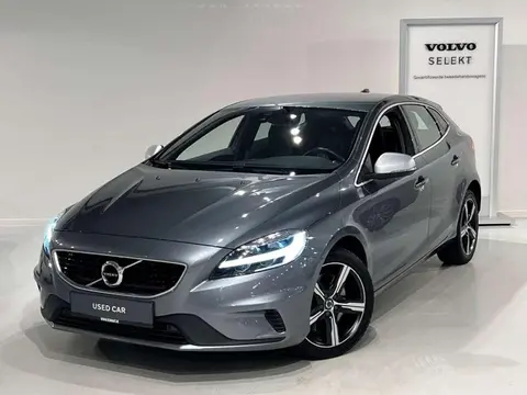 Annonce VOLVO V40 Essence 2019 d'occasion Belgique