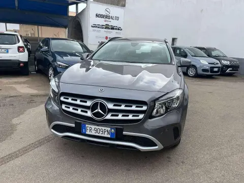 Annonce MERCEDES-BENZ CLASSE GLA Diesel 2018 d'occasion 