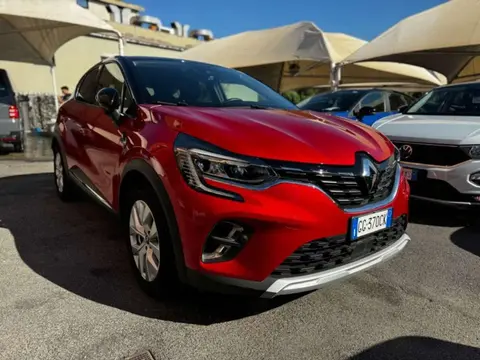 Used RENAULT CAPTUR Hybrid 2021 Ad 