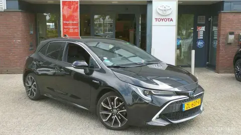 Used TOYOTA COROLLA Hybrid 2019 Ad 