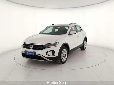 Used VOLKSWAGEN T-ROC Petrol 2022 Ad 