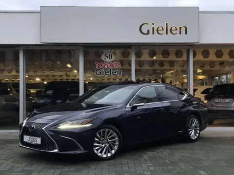 Used LEXUS ES Hybrid 2020 Ad 