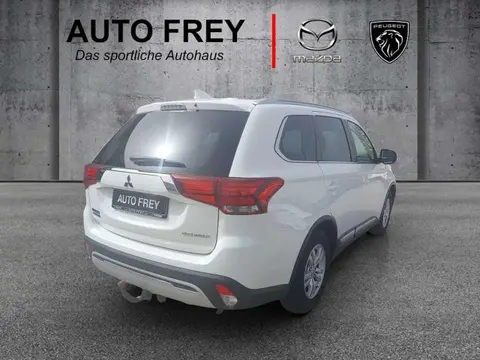 Annonce MITSUBISHI OUTLANDER Essence 2019 d'occasion Allemagne