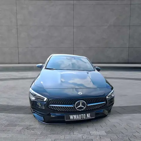 Used MERCEDES-BENZ CLASSE CLA Hybrid 2021 Ad 